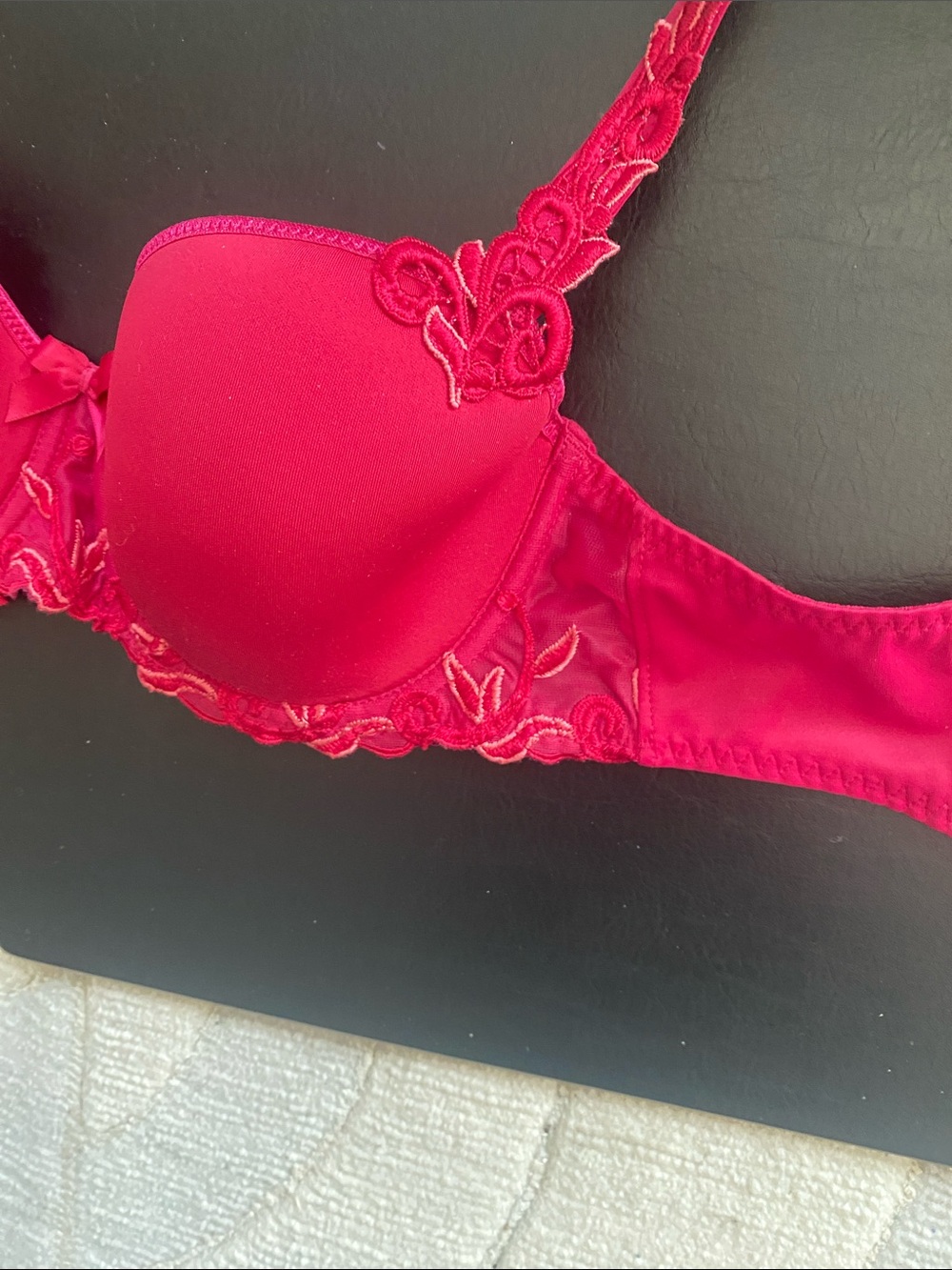 Bra - Picture 3 of 3